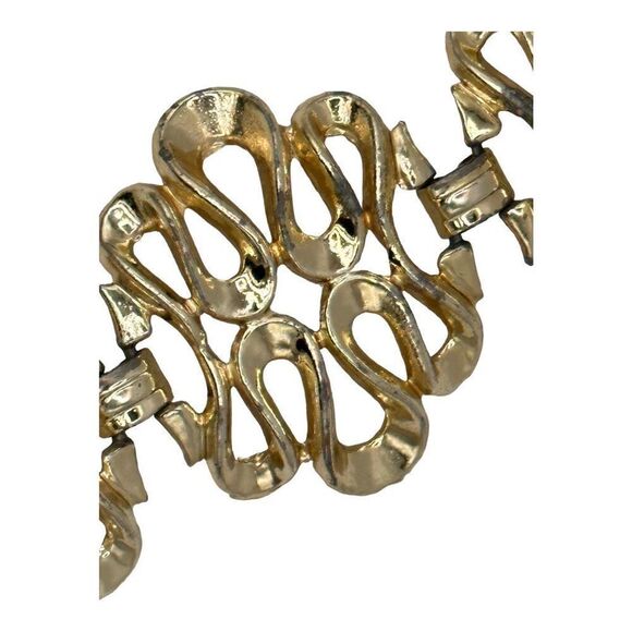 Vintage Gold toned chain bracelet - Picture 8 of 11